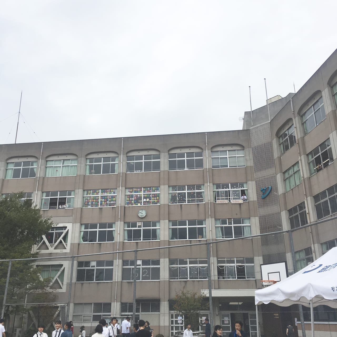 銀河学院高等学校校舎