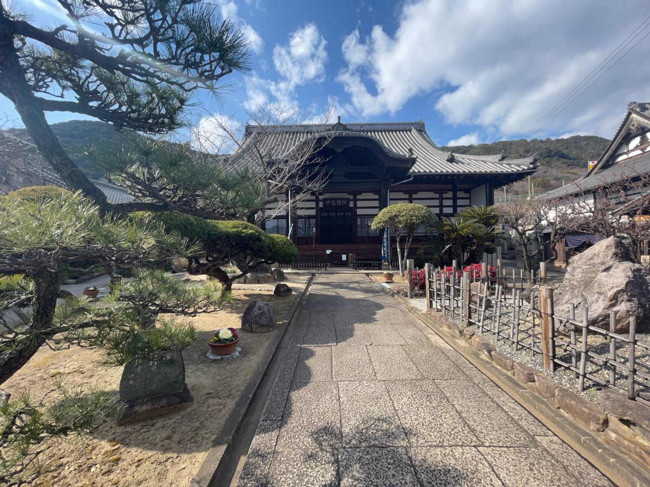 福山市 鞆の浦 古寺 神社めぐりコース の阿彌陀寺に行ってきました 号外net 福山市