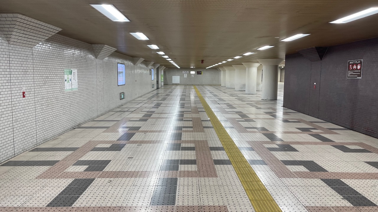 福山駅前地下道