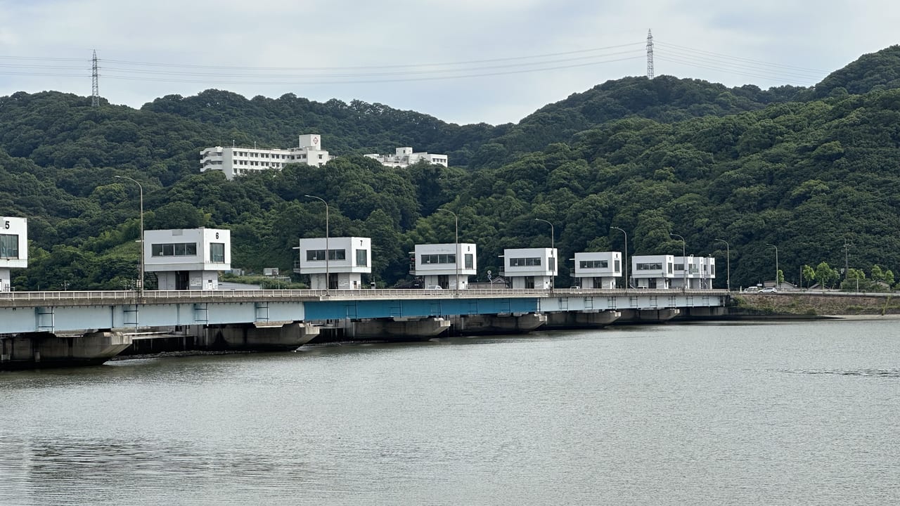 芦田川河口堰