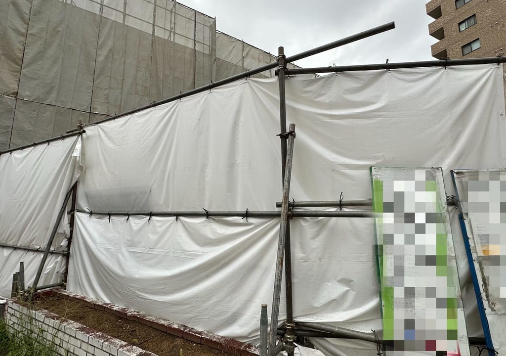 もみじ銀行福山支店及び軽量鉄骨造2階建解体工事