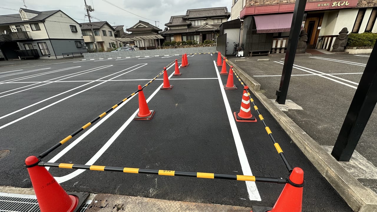 陣屋 駐車場