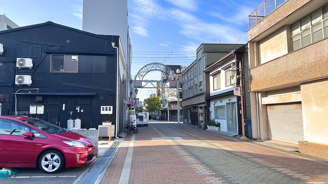 昼から酒場 泡幸